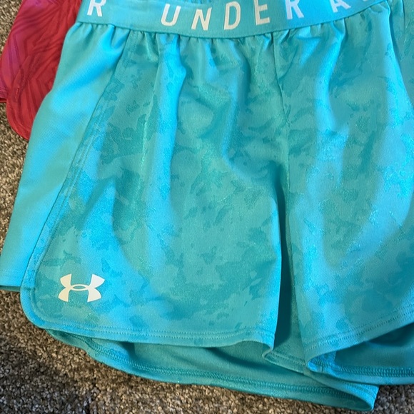 Under Armour Shorts Worn Once Small Pink Blue Workout Shorts - Picture 2 of 3